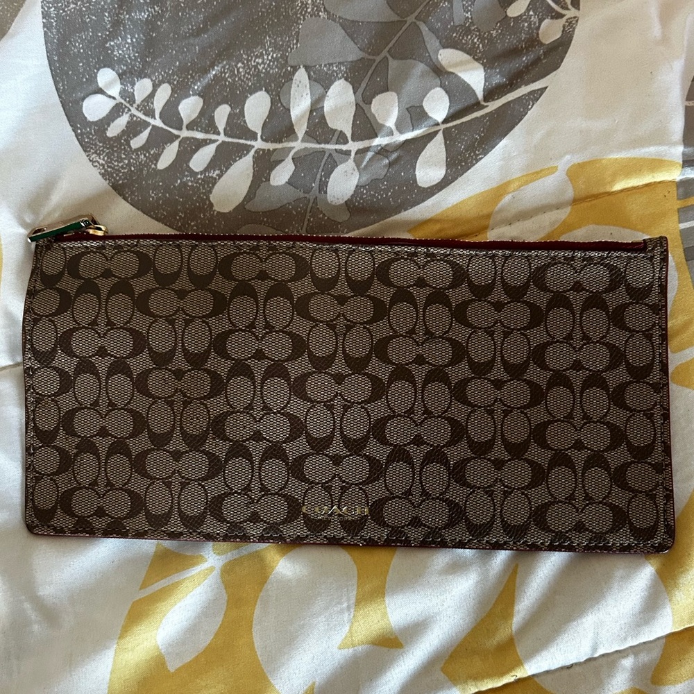 Coach Pouch